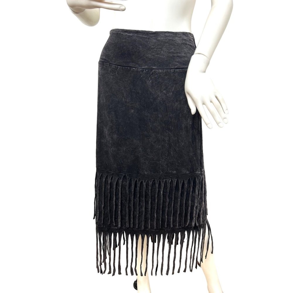Towne Women’s Black Fringed Skirt M (10/12) Pull On Stretchy Distressed Midi